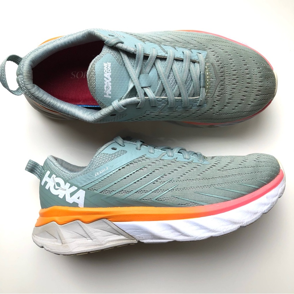 Hoka Arahi 4 Running Shoes Green White Sneakers